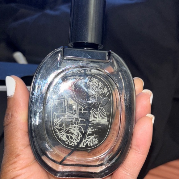 Brand New Diptyque Paris Doson Perfume. Size 2.5 fl oz - Picture 4 of 6